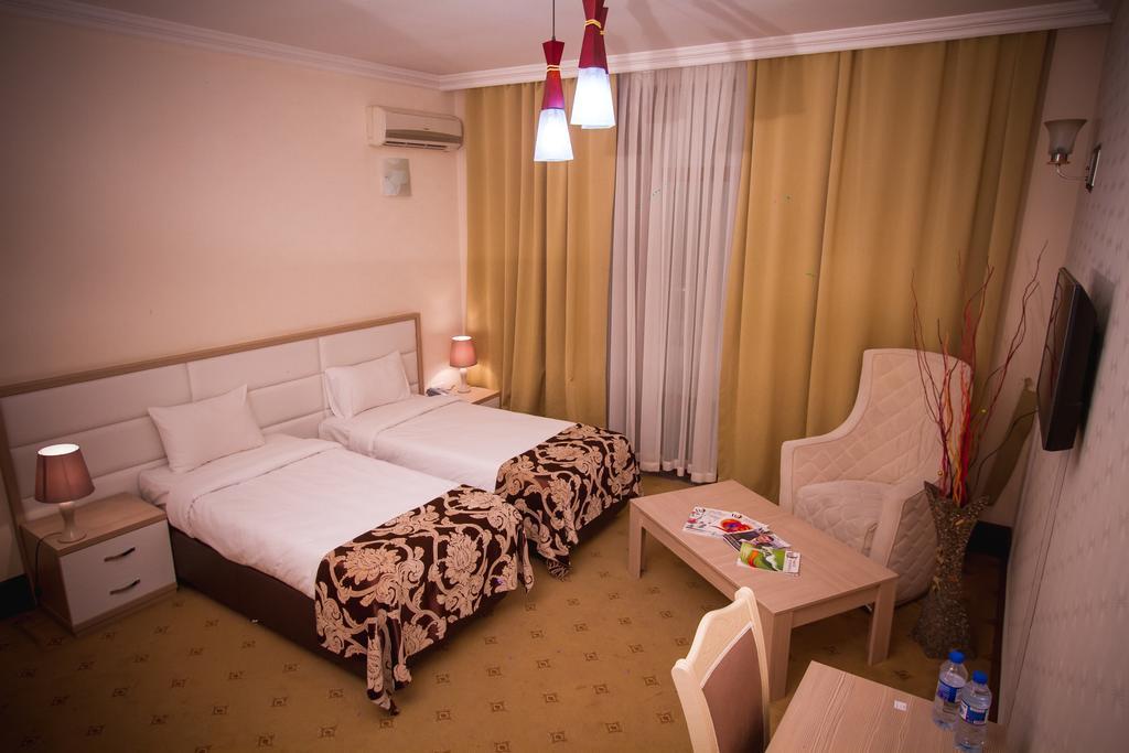 Baku Inn Hotel Zewnętrze zdjęcie