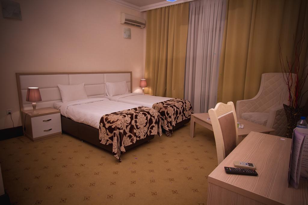 Baku Inn Hotel Zewnętrze zdjęcie